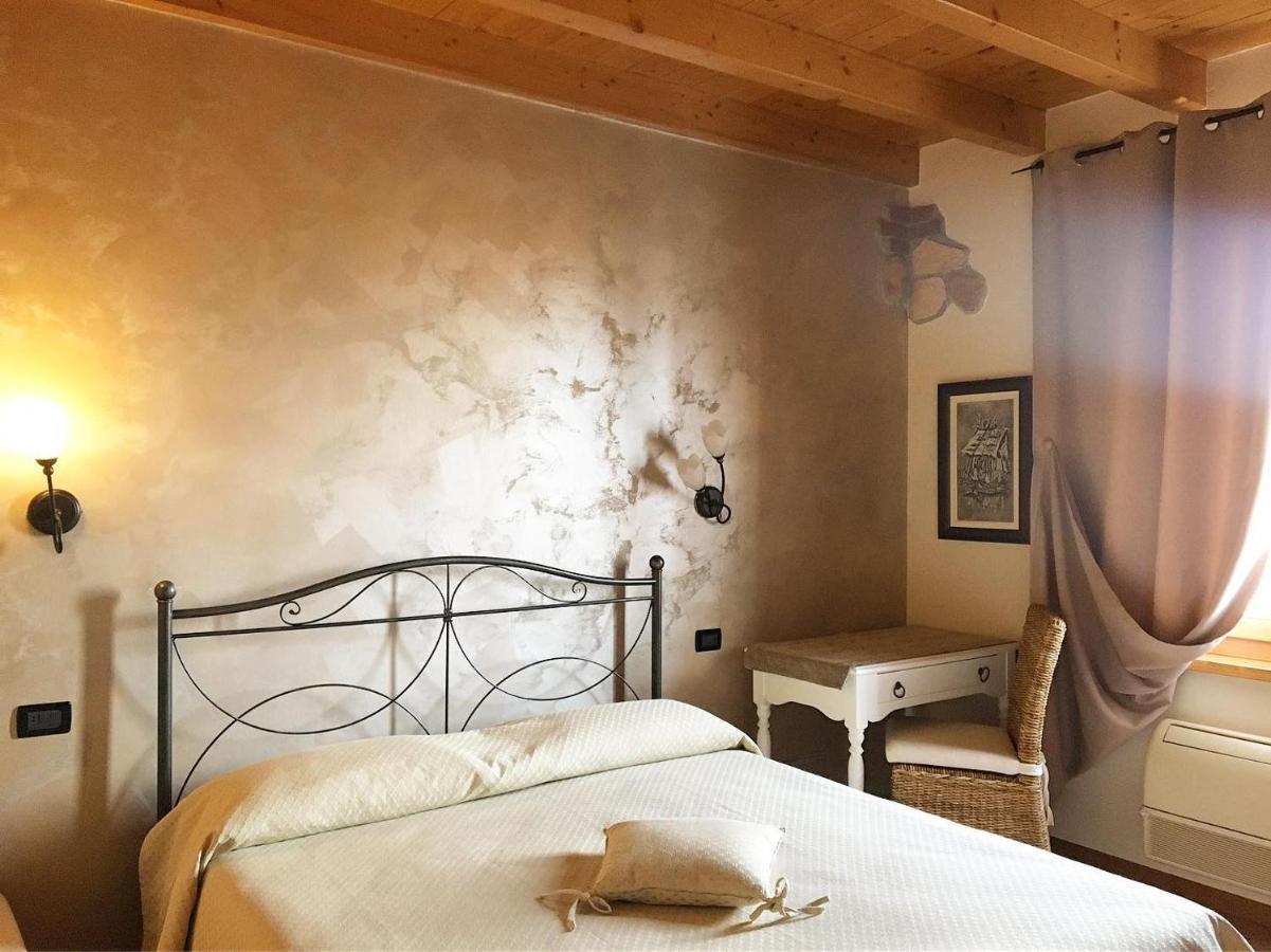 Agriturismo & Agricamping Serena パストレンゴ エクステリア 写真