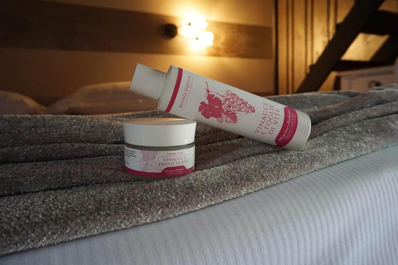 Agriturismo & Agricamping Serena パストレンゴ エクステリア 写真